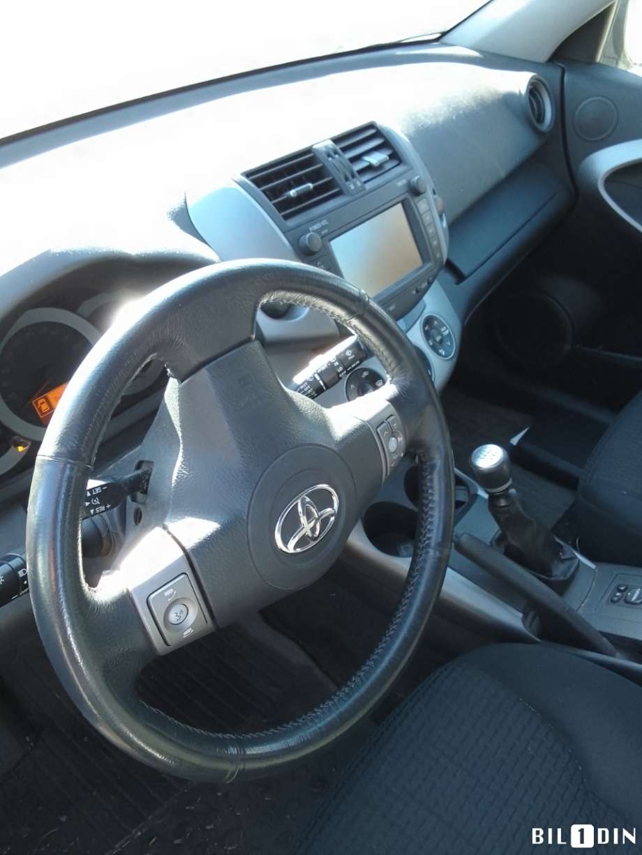 Toyota RAV4 2006-2009 (Type III, Fase 1) , Motorkode: 2AD-FTV, Girkassekode: 