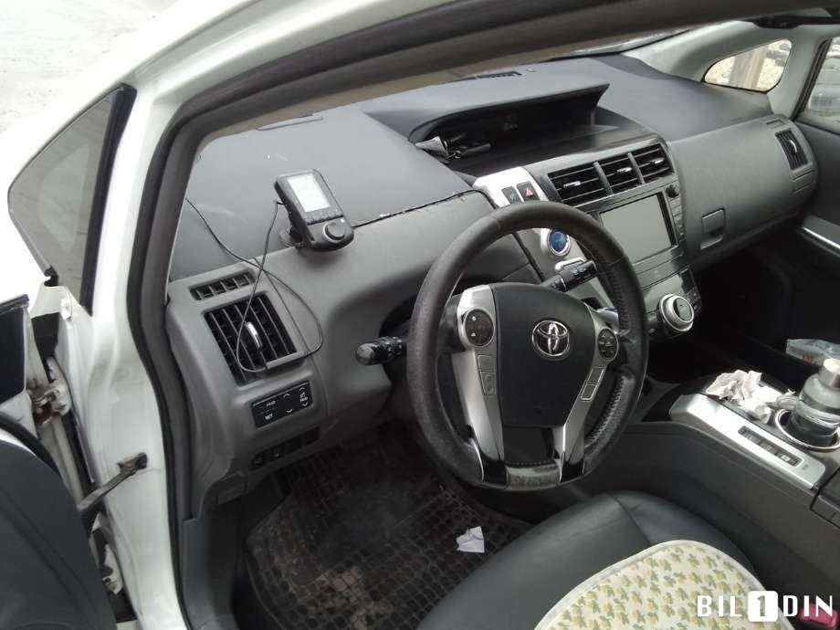 Toyota Prius +7 2012-2020 (Type III) (stasjonsvogn) (stasjonsvogn), Motorkode: 2ZR-FXE, Girkassekode: 