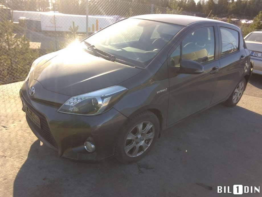 Toyota Yaris 2012-2014 (Type III, Fase 1) , Motorkode: 1NZ-FXE, Girkassekode: 