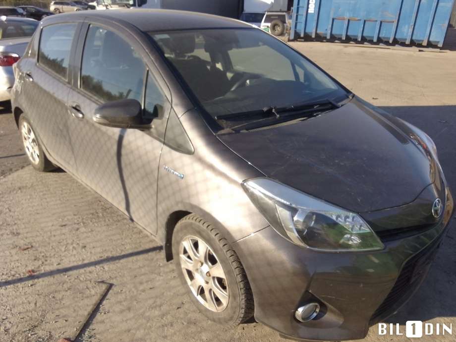 Toyota Yaris 2012-2014 (Type III, Fase 1) , Motorkode: 1NZ-FXE, Girkassekode: 