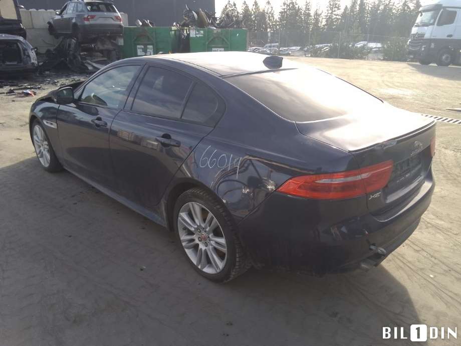 Jaguar XE 2015-->> , Motorkode: 204DTA, Girkassekode: