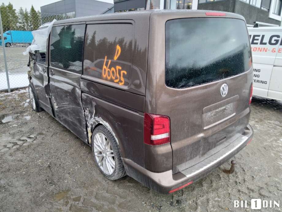 VW Transporter / Caravelle 2009-2015 (Fase 2) (T5) (T5), Motorkode: CAAC, Girkassekode: