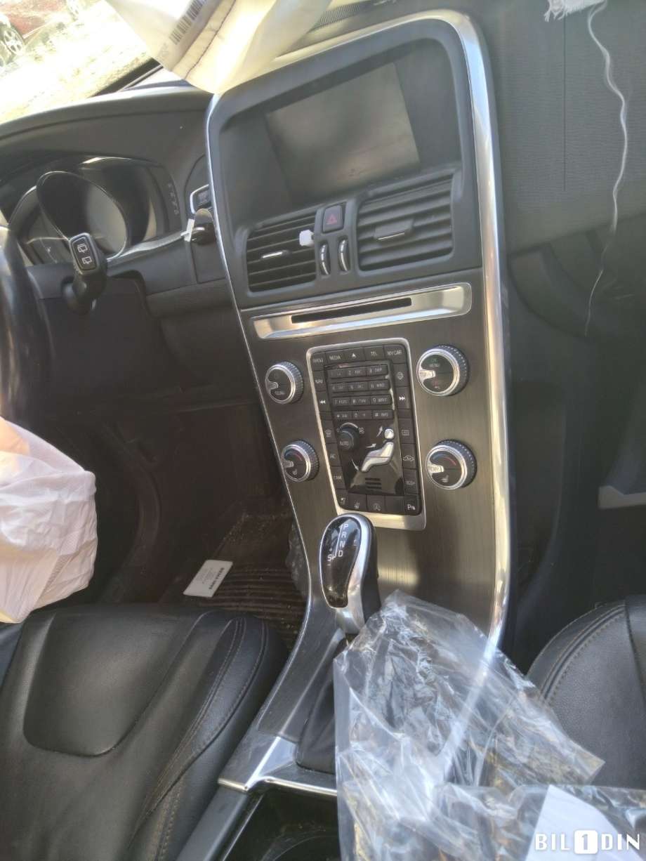 Volvo XC60 2014-2017 (Type I, Fase 2) , Motorkode: D4204T5, Girkassekode: 