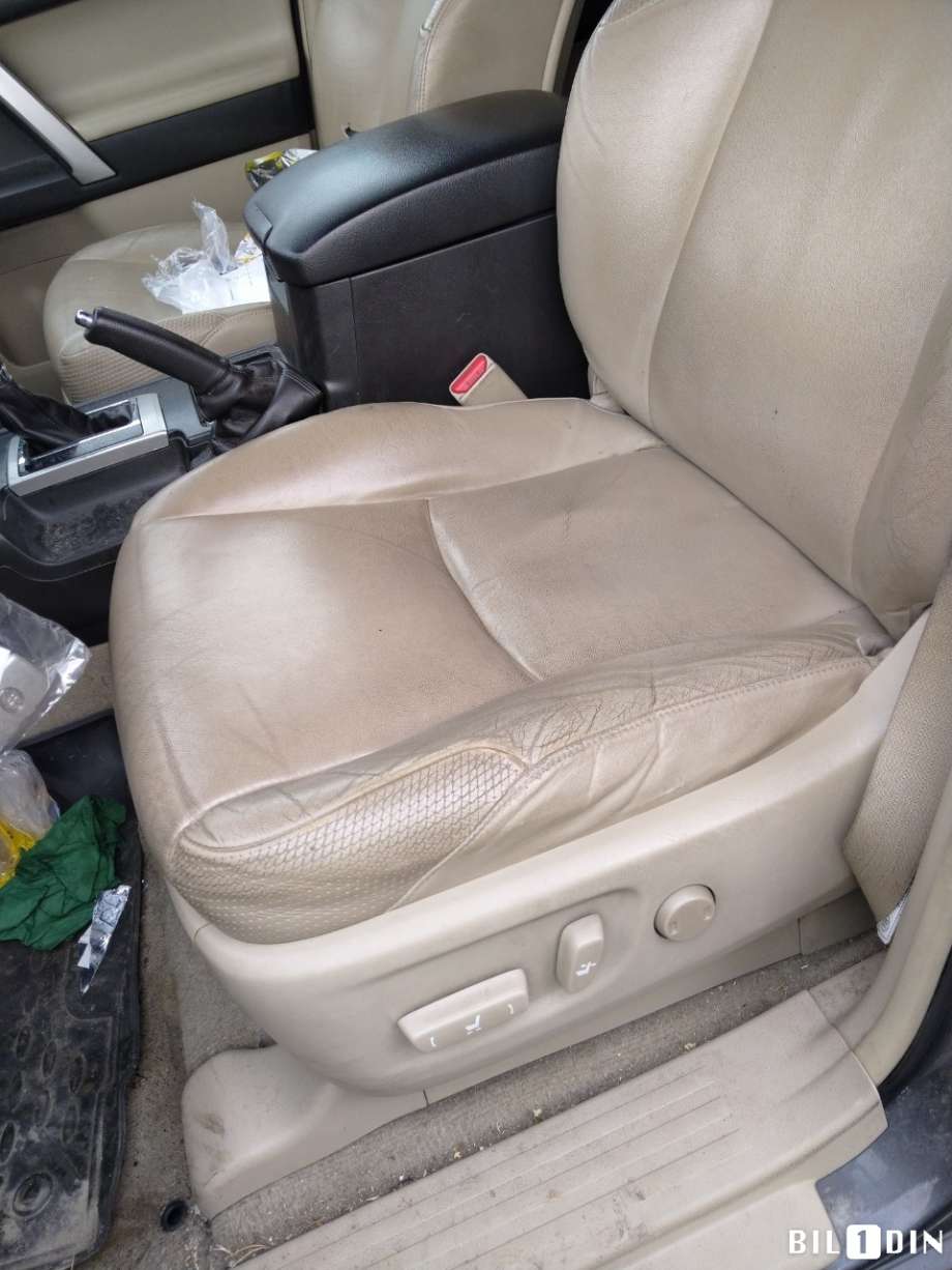 Toyota Land Cruiser 150 2010-2013 (Fase 1) , Motorkode: 1KD-FTV, Girkassekode: 