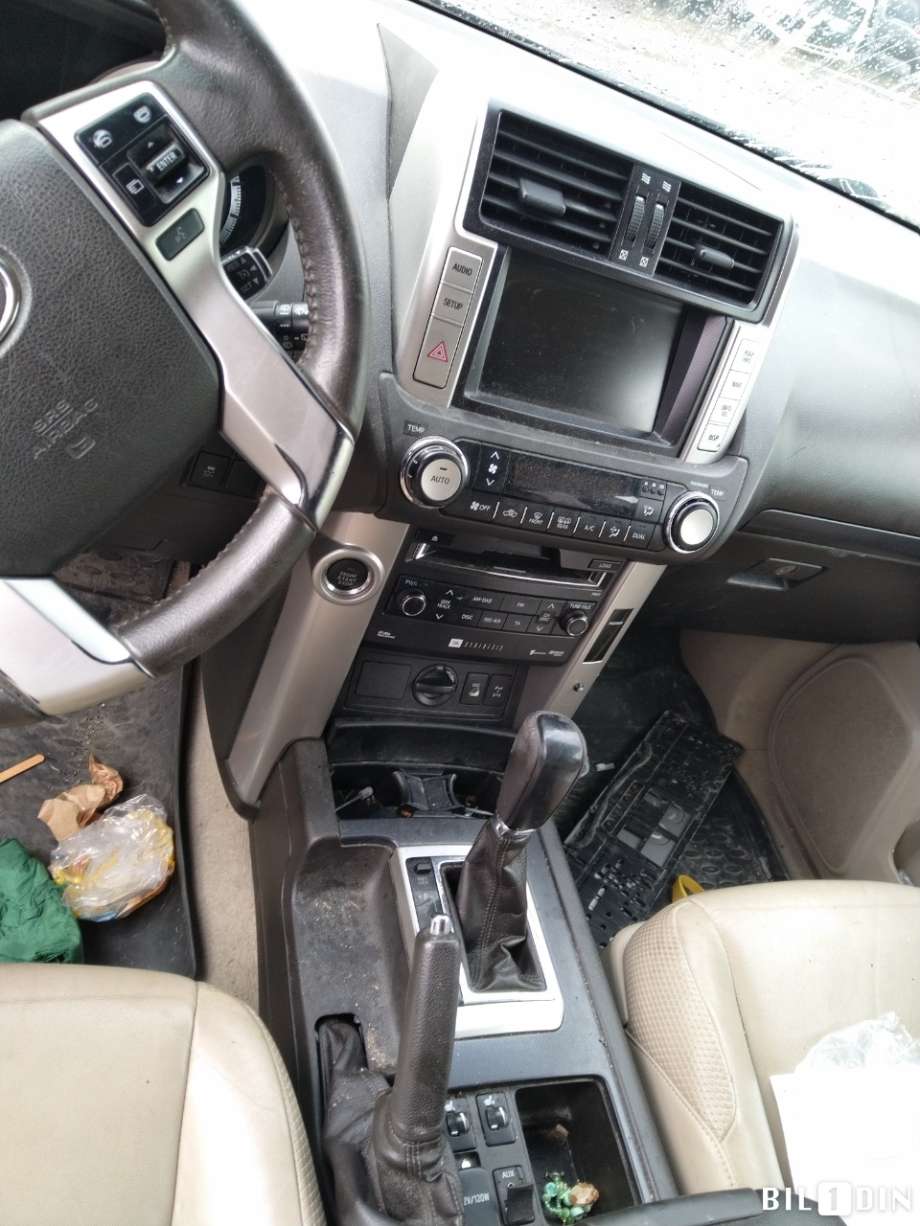 Toyota Land Cruiser 150 2010-2013 (Fase 1) , Motorkode: 1KD-FTV, Girkassekode: 