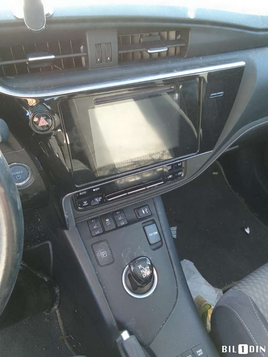 Toyota Auris 2015-2019 (Type II, Fase 2) , Motorkode: 2ZR-FXE, Girkassekode: