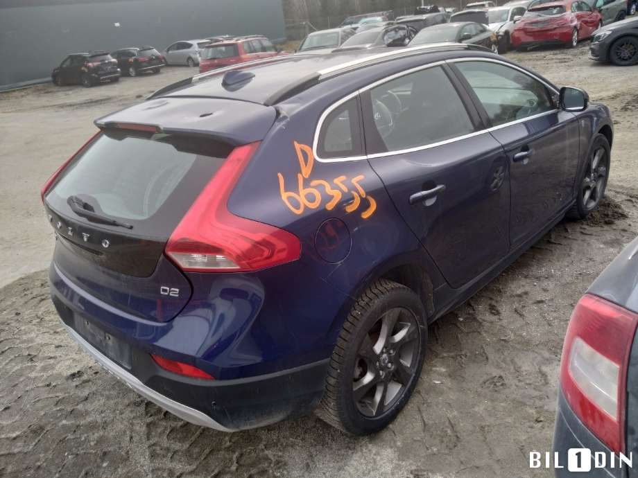 Volvo V40 2012-2019 , Motorkode: D4162T, Girkassekode: