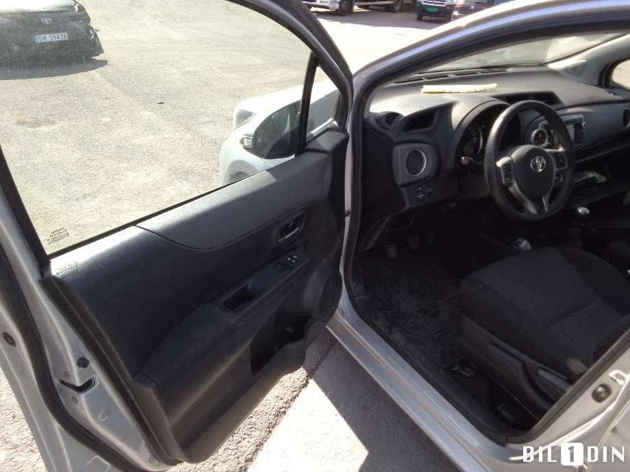 Toyota Yaris 2012-2014 (Type III, Fase 1) , Motorkode: 1NR-FE, Girkassekode: 