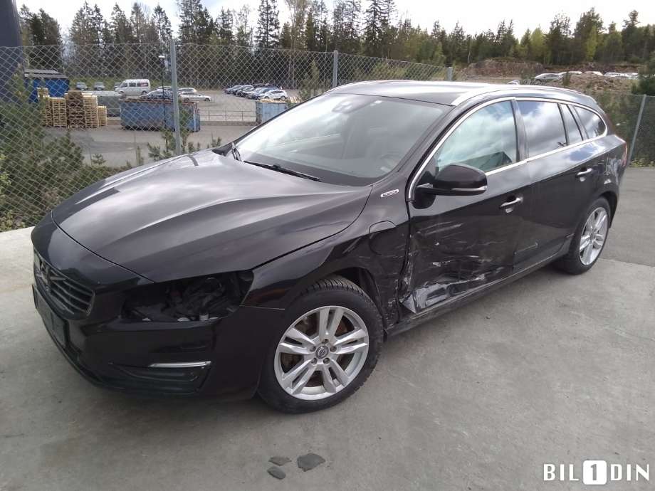 Volvo V60/V60 CC 2013-2018 (Type I, Fase 2) , Motorkode: D87PHEV, Girkassekode: 