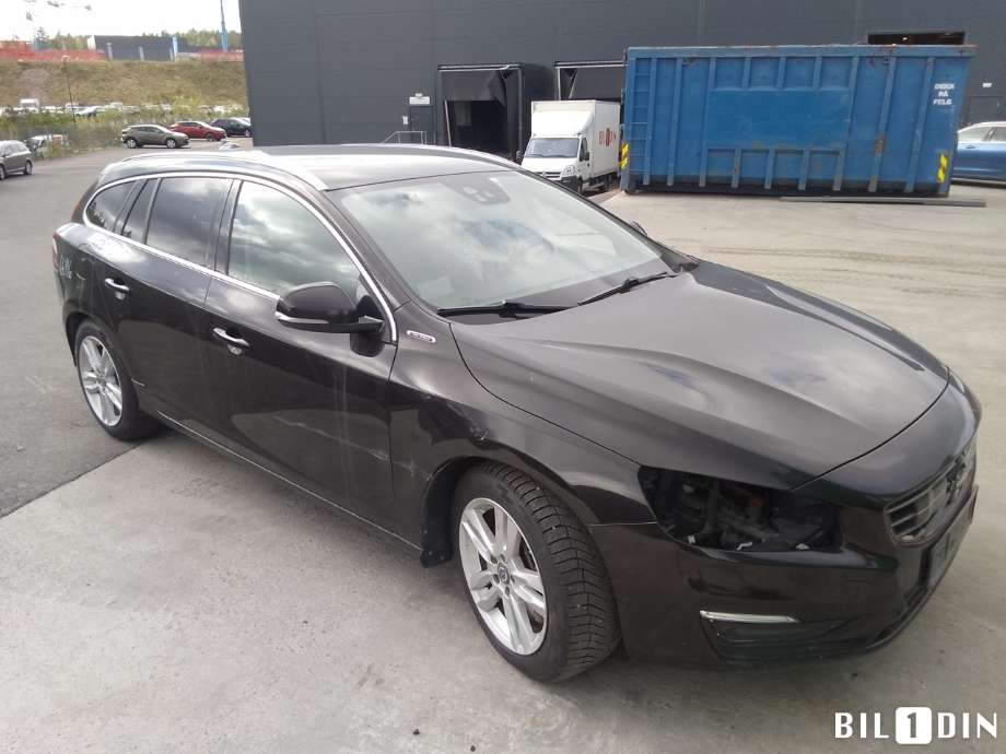 Volvo V60/V60 CC 2013-2018 (Type I, Fase 2) , Motorkode: D87PHEV, Girkassekode: 