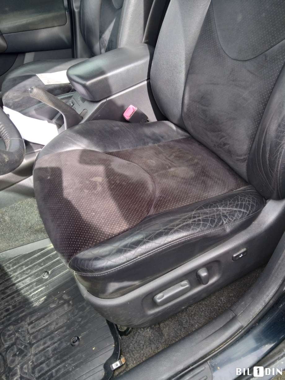 Toyota RAV4 2009-2013 (Type III, Fase 2) , Motorkode: 2AD-FTV, Girkassekode: 