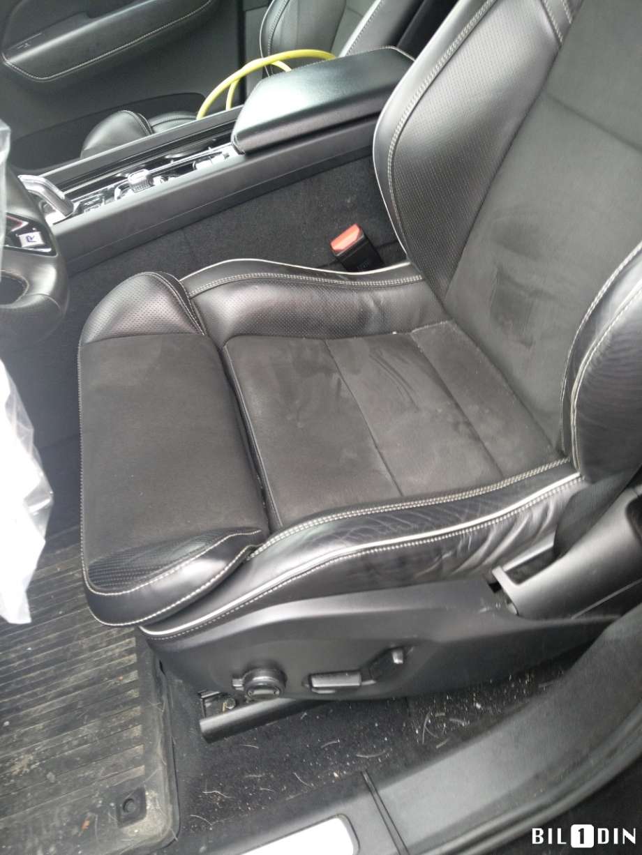 Volvo XC60 2017-->> (Type II) , Motorkode: B4204T34, Girkassekode: