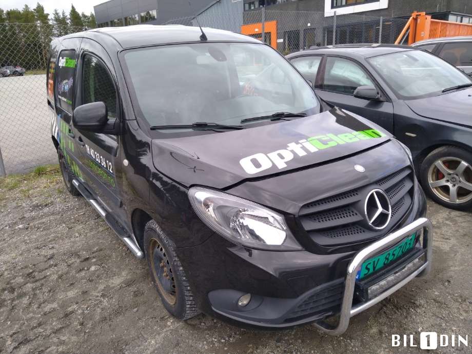 Mercedes Citan 2012-2021 (W415) (W415), Motorkode: M200.711, Girkassekode: 
