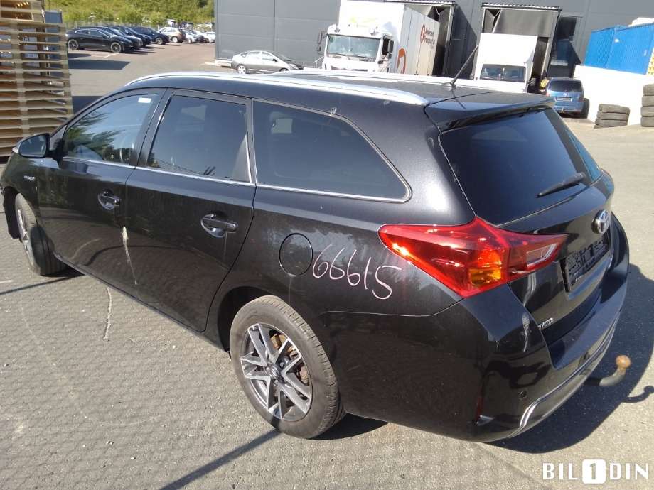 Toyota Auris 2015-2019 (Type II, Fase 2) , Motorkode: 2ZR-FXE, Girkassekode: 