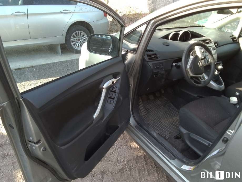 Toyota Verso 2009-2016 (Type III) , Motorkode: 1AD-FTV, Girkassekode: 