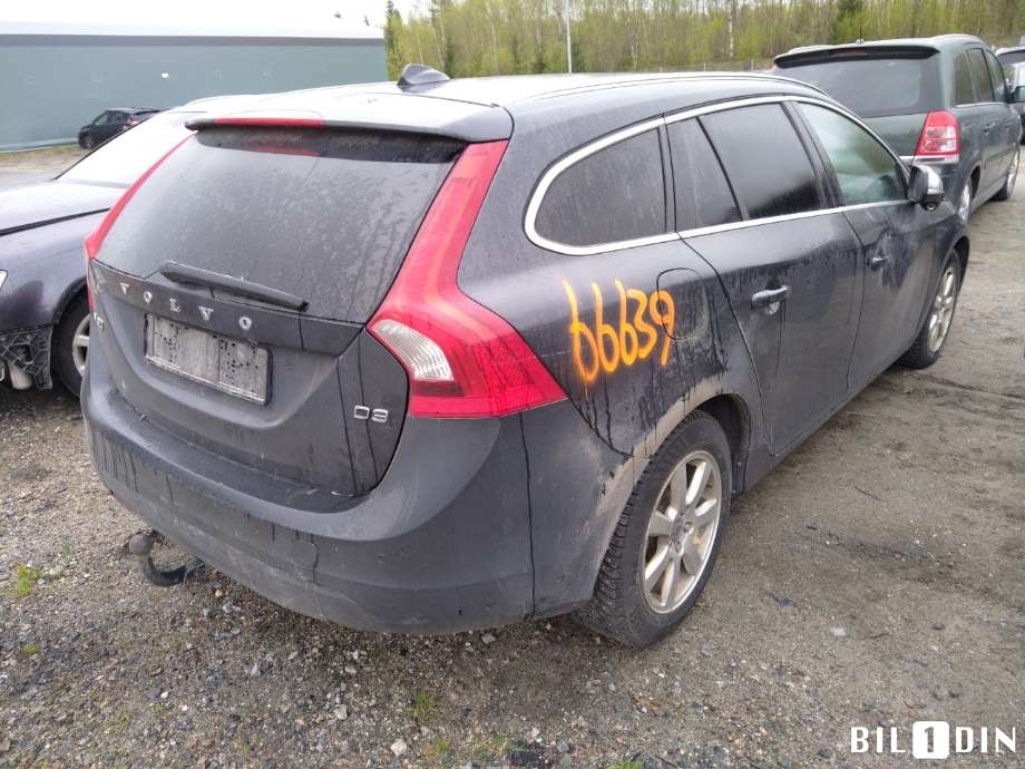 Volvo V60 2010-2013 (Type I, Fase 1) , Motorkode: D5204T2, Girkassekode: