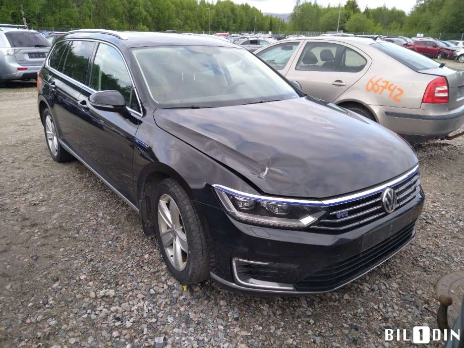 VW Passat 2015-2019 (Fase 1) (B8) (B8), Motorkode: CUKC, Girkassekode: