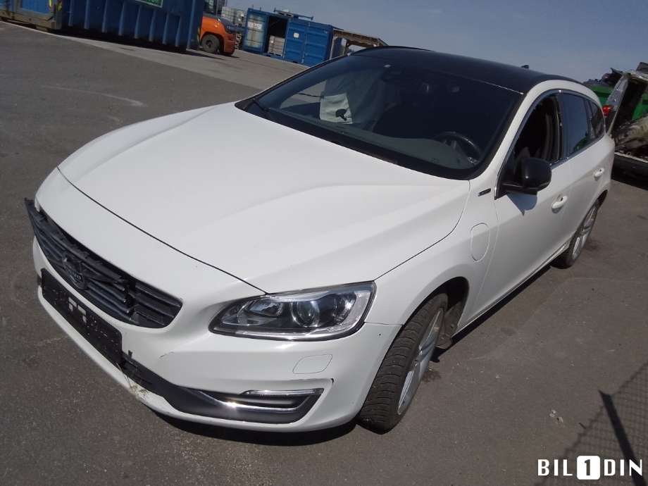 Volvo V60/V60 CC 2013-2018 (Type I, Fase 2) , Motorkode: D87PHEV, Girkassekode: 