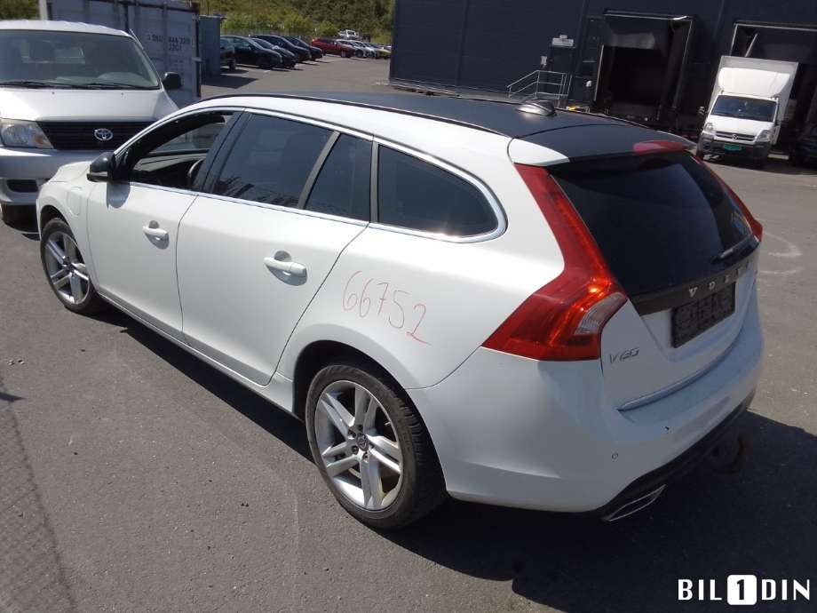 Volvo V60/V60 CC 2013-2018 (Type I, Fase 2) , Motorkode: D87PHEV, Girkassekode: 
