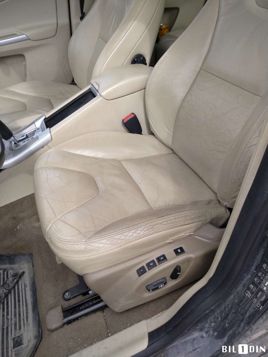 Volvo XC60 2008-2013 (Type I, Fase 1) , Motorkode: D5244T10, Girkassekode: 