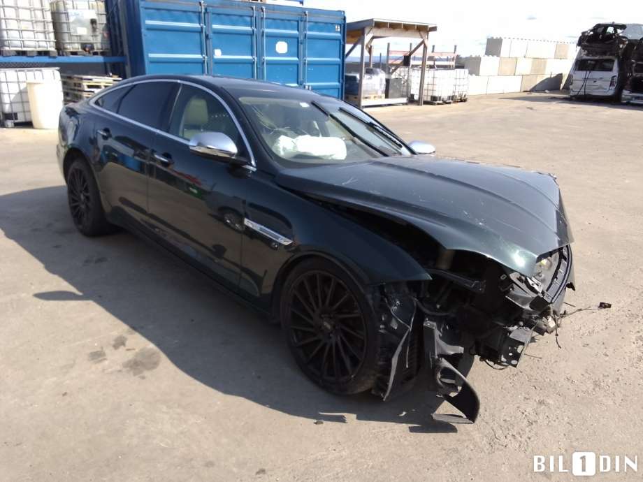 Jaguar XJ X351 2010-->> , Motorkode: 306DT, Girkassekode:
