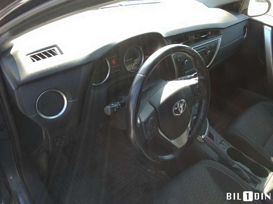 Toyota Auris 2015-2019 (Type II, Fase 2) , Motorkode: 2ZR-FXE, Girkassekode: 