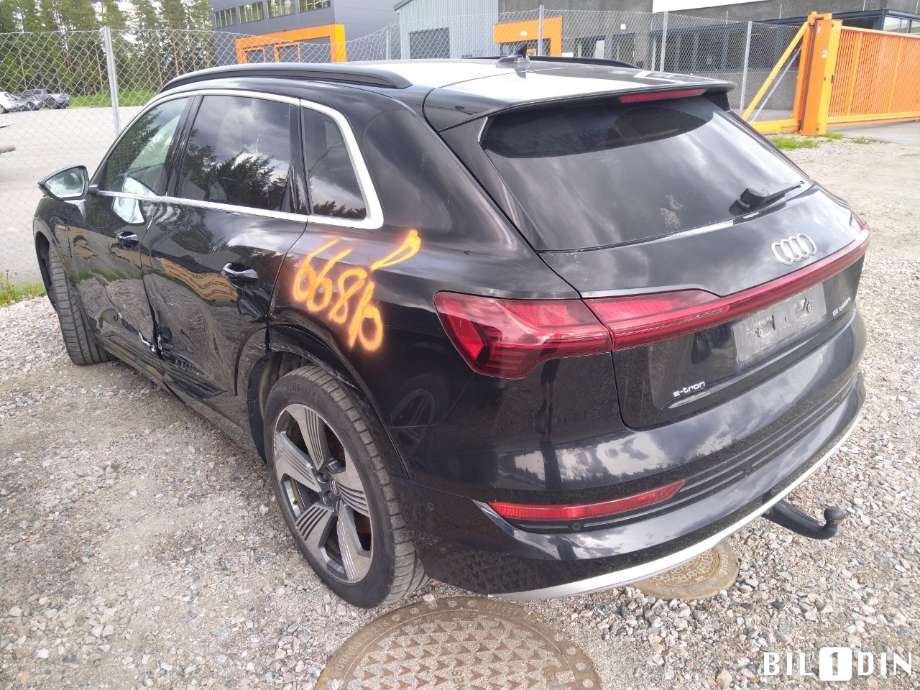 Audi e-tron 2018-->> , Motorkode: BM1J, Girkassekode: 
