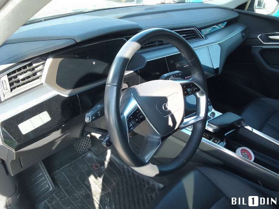 Audi e-tron 2018-->> , Motorkode: BM1J, Girkassekode: 