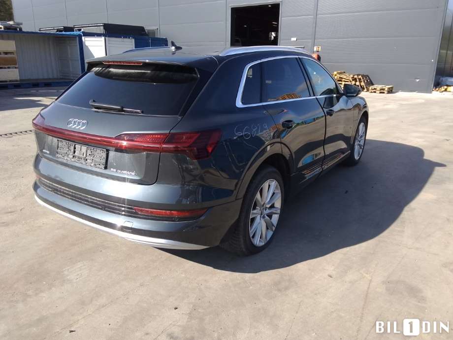 Audi e-tron 2018-->> , Motorkode: BM1J, Girkassekode: 