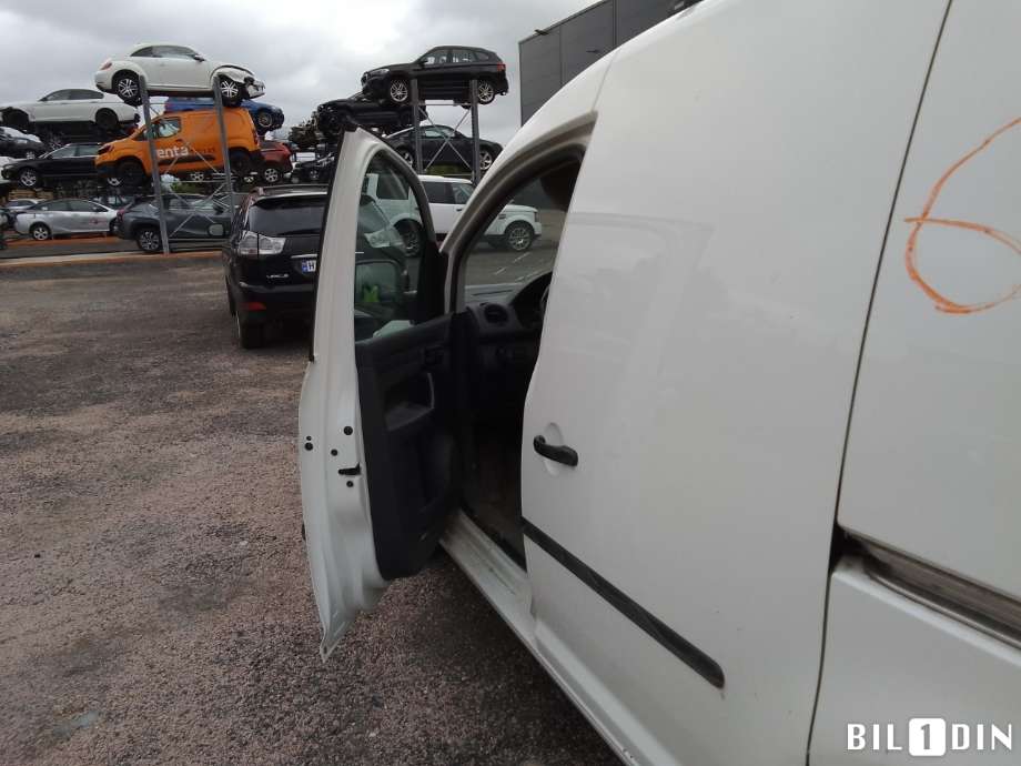 VW Caddy 2010-2015 (Type III, Fase 2) , Motorkode: CFHF, Girkassekode: 