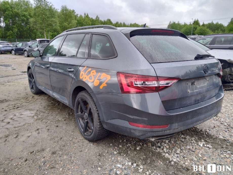 Škoda Superb 2015-->> (Type III) , Motorkode: CJXA, Girkassekode: 