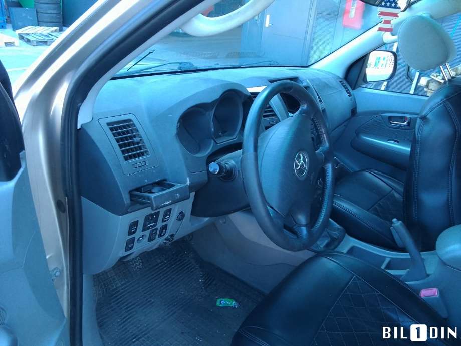 Toyota Hilux 2006-2011 , Motorkode: 2KD-FTV, Girkassekode: 
