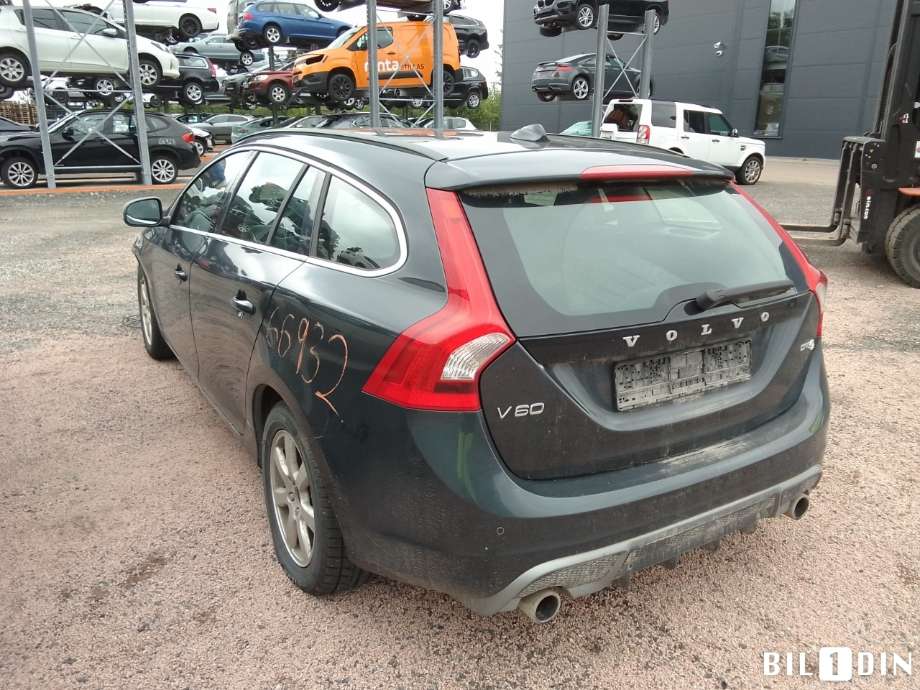 Volvo V60 2010-2013 (Type I, Fase 1) , Motorkode: D4162T, Girkassekode: 
