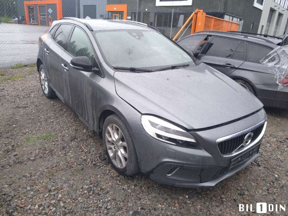 Volvo V40 2012-2019 , Motorkode: B4154T4, Girkassekode: