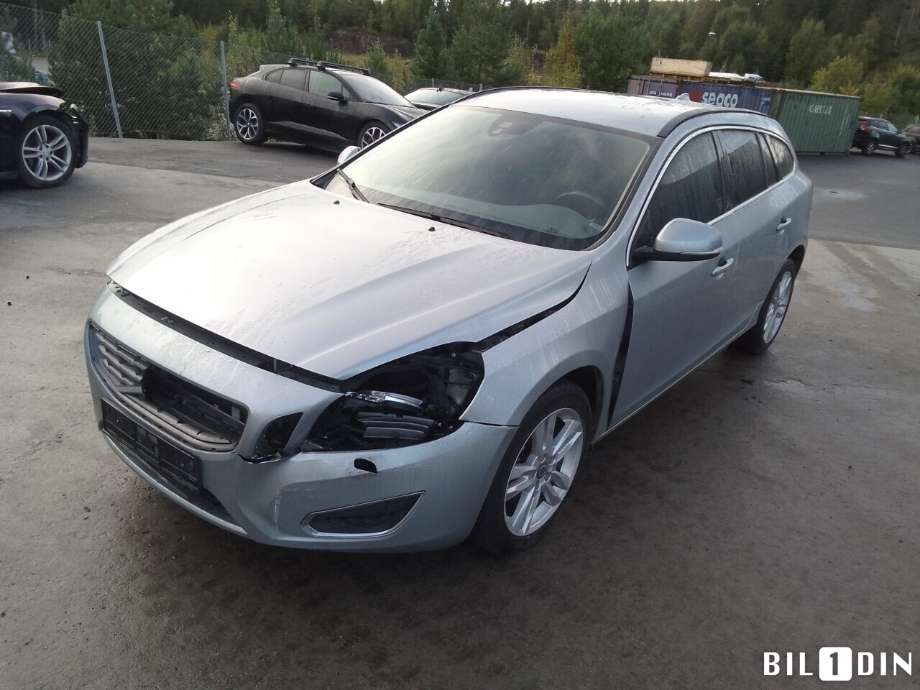 Volvo V60 2010-2013 (Type I, Fase 1) , Motorkode: D4162T, Girkassekode:
