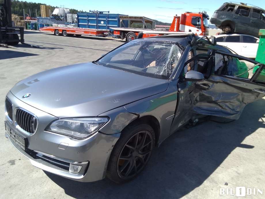 BMW 7-Serie 2009-2015 (F01/F02/F03/F04) (F01/F02/F03/F04), Motorkode: N57-D30C, Girkassekode: