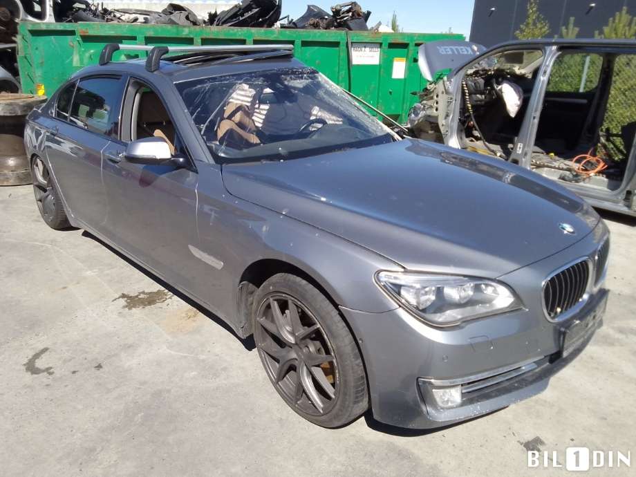 BMW 7-Serie 2009-2015 (F01/F02/F03/F04) (F01/F02/F03/F04), Motorkode: N57-D30C, Girkassekode: 