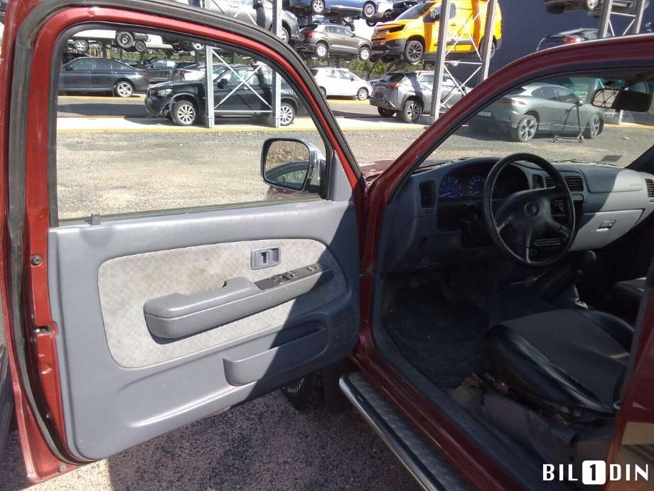 Toyota Hilux 2002-2005 , Motorkode: 2KD-FTV, Girkassekode: