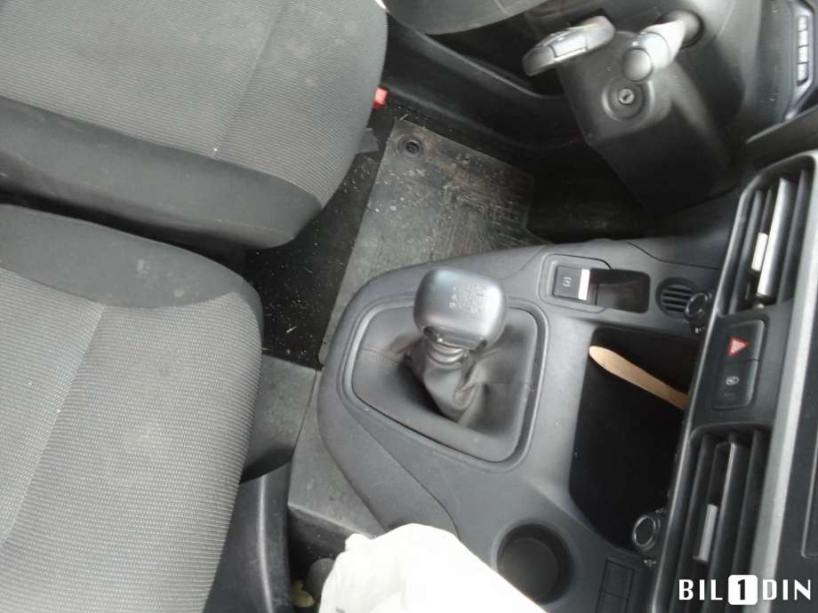 Toyota Proace 2016-->> (Type II) , Motorkode: DV5RD, Girkassekode: