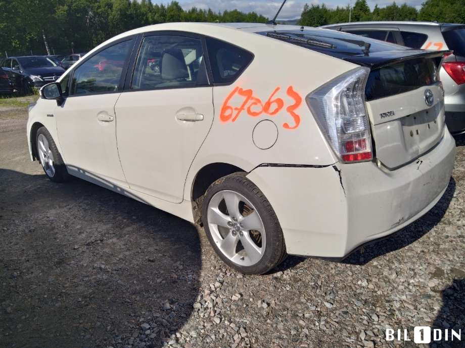 Toyota Prius 2009-2016 (Type III) (COMBI) (COMBI), Motorkode: 2ZR-FXE, Girkassekode: 