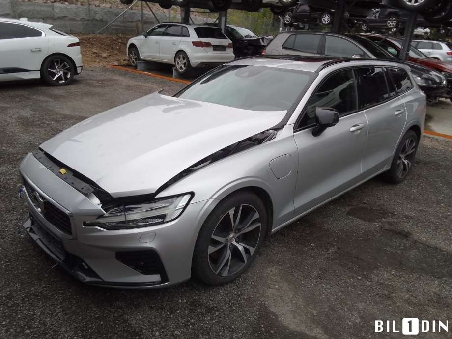Volvo V60 / V60 CC 2018-->> (Type II) , Motorkode: B4204T34, Girkassekode: 