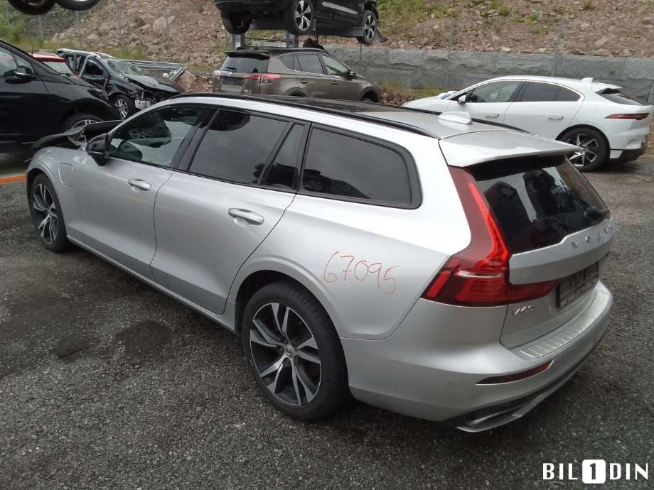 Volvo V60 / V60 CC 2018-->> (Type II) , Motorkode: B4204T34, Girkassekode: 