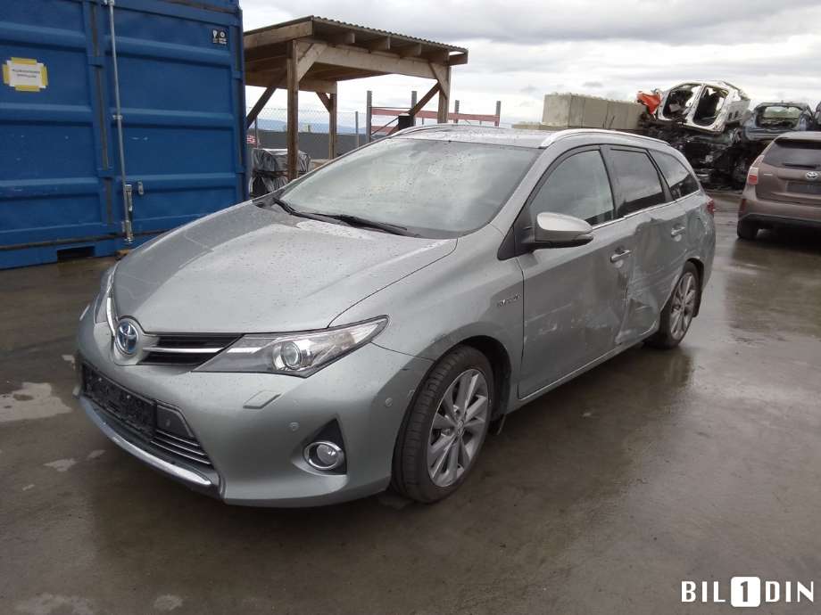 Toyota Auris 2013-2015 (Type II, Fase 1) , Motorkode: 2ZR-FXE, Girkassekode: 