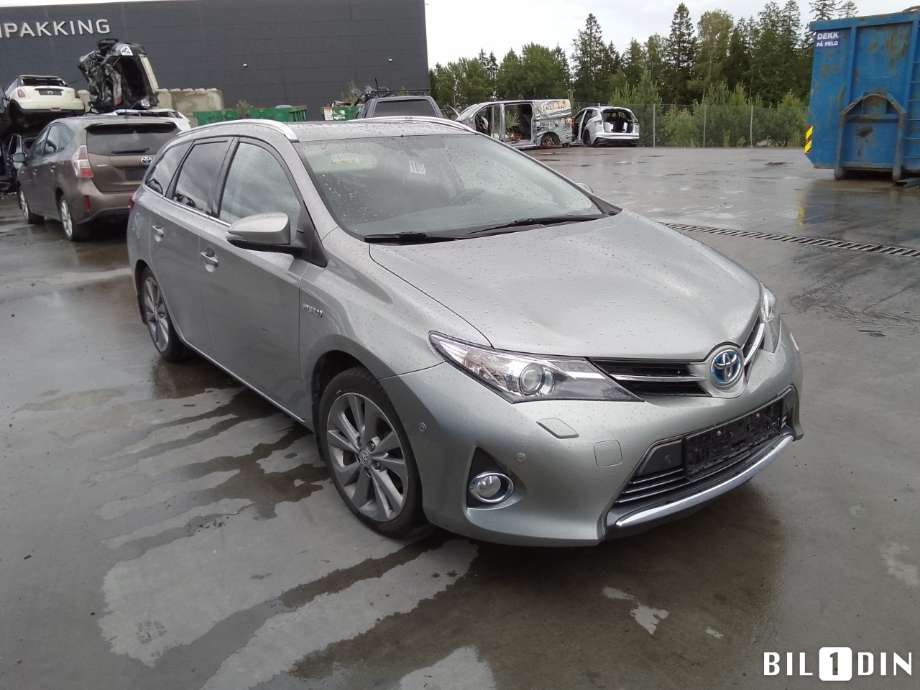 Toyota Auris 2013-2015 (Type II, Fase 1) , Motorkode: 2ZR-FXE, Girkassekode: 