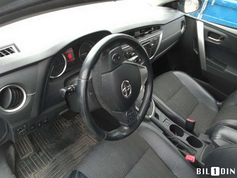 Toyota Auris 2013-2015 (Type II, Fase 1) , Motorkode: 2ZR-FXE, Girkassekode: 