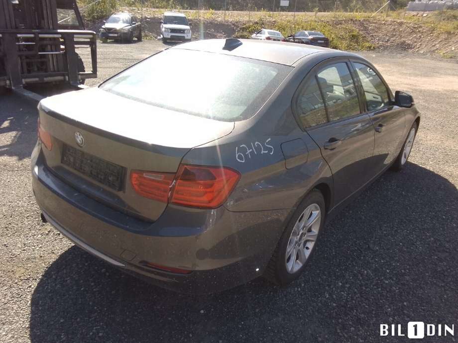 BMW 3-Serie 2012-2018 (F30/F31/F34) (F30/F31/F34), Motorkode: N13-B16A, Girkassekode: 
