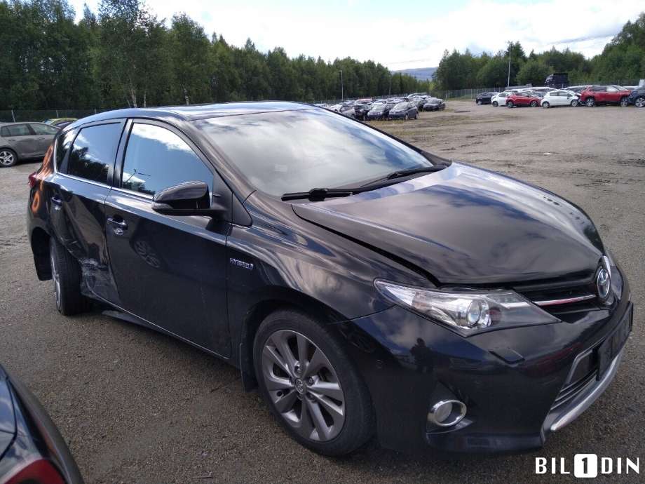 Toyota Auris 2013-2015 (Type II, Fase 1) , Motorkode: 2ZR-FXE, Girkassekode: 