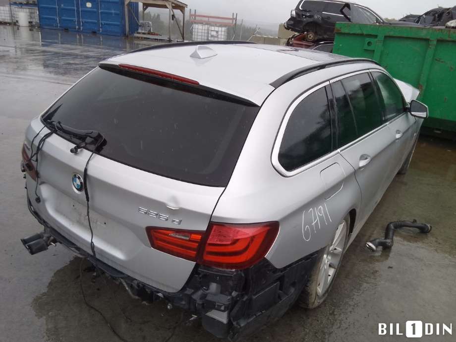 BMW 5-Serie 2010-2017 (F10/F11) (F10/F11), Motorkode: N47-D20D, Girkassekode: 