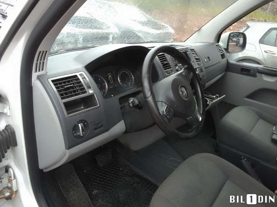 VW Transporter / Caravelle 2009-2015 (Fase 2) (T5) (T5), Motorkode: CFCA, Girkassekode: 