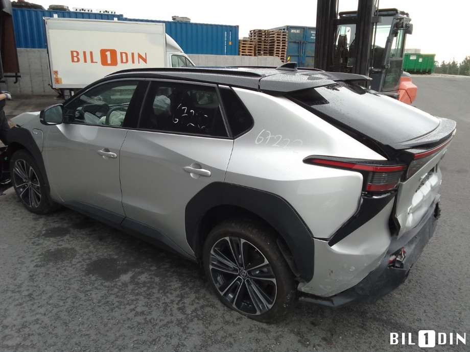 Toyota bZ4X 2022-->> , Motorkode: , Girkassekode: 
